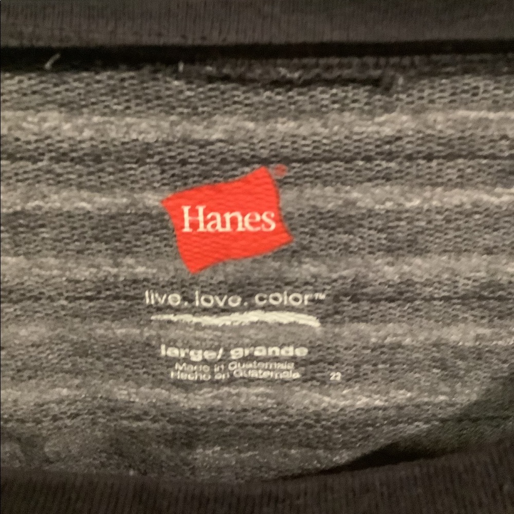Hanes top - Picture 2 of 2